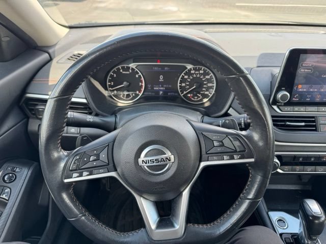 Used 2022 Nissan Altima 2.5 SR FWD image 13
