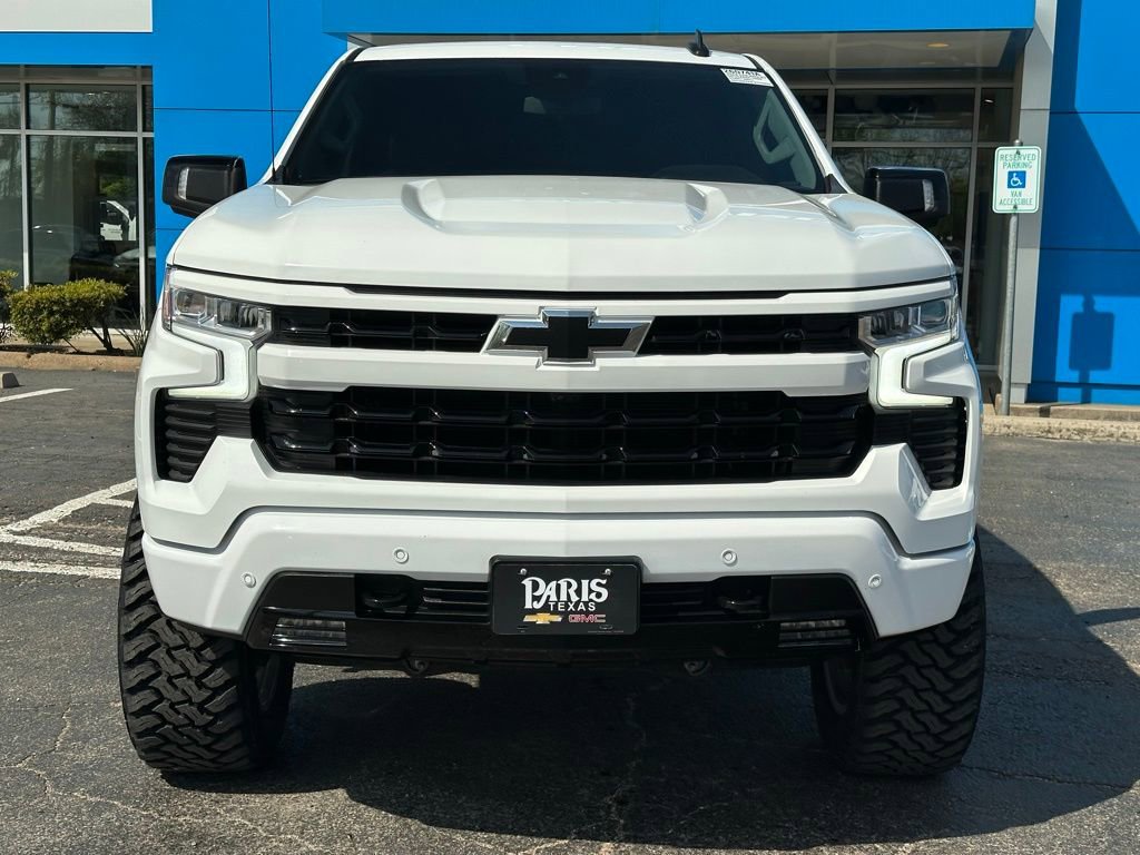 Used 2024 Chevrolet Silverado 1500 RST image 2