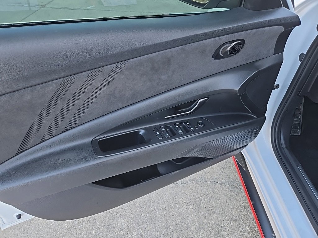 Used 2022 Hyundai Elantra N w/ Preferred Accessory Package image 29