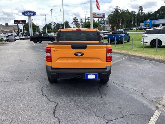 New 2026 Ford Maverick XLT w/ XLT Luxury Package FWD image 4