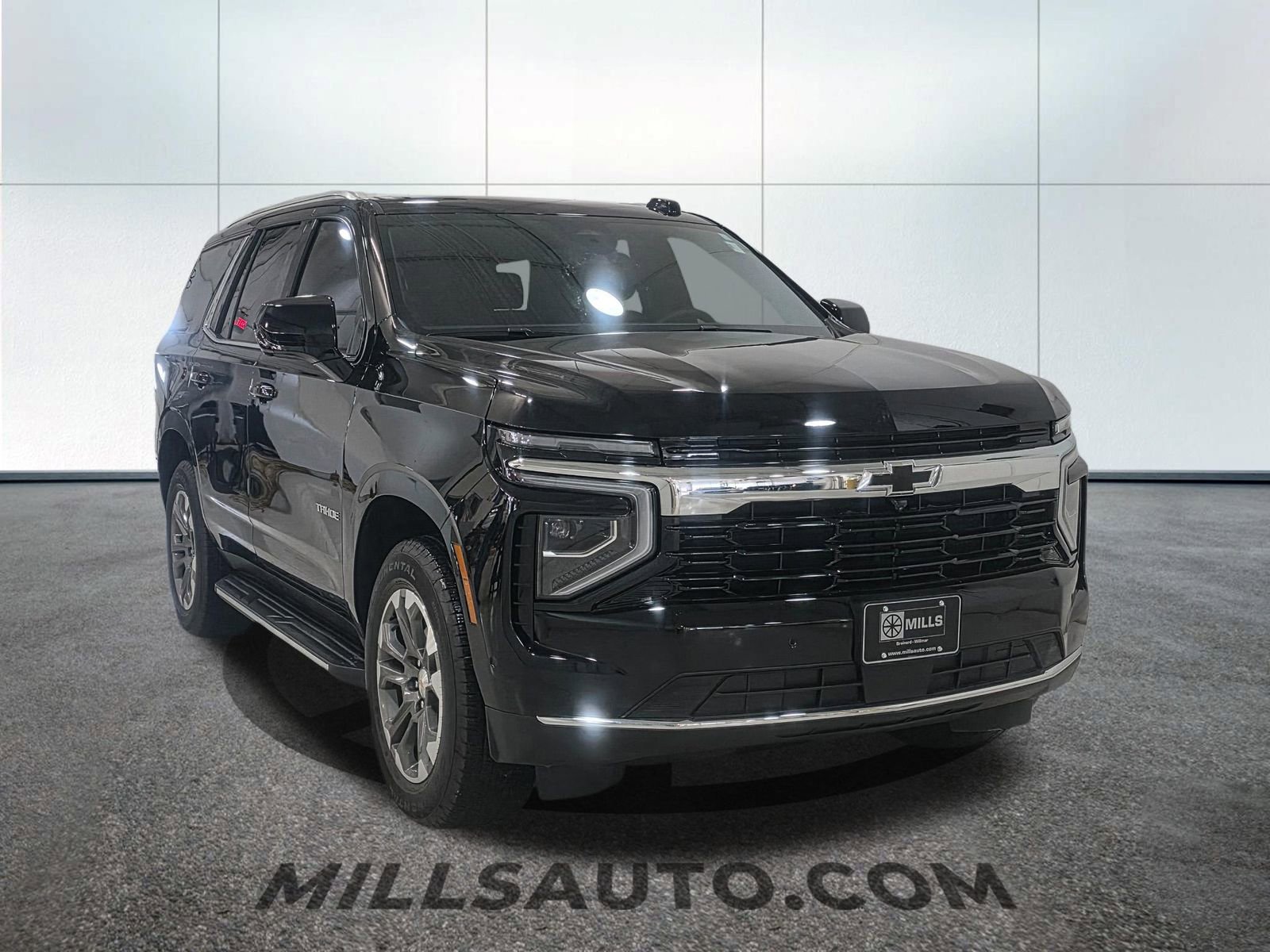 Certified 2025 Chevrolet Tahoe LS AWD/4WD image 11