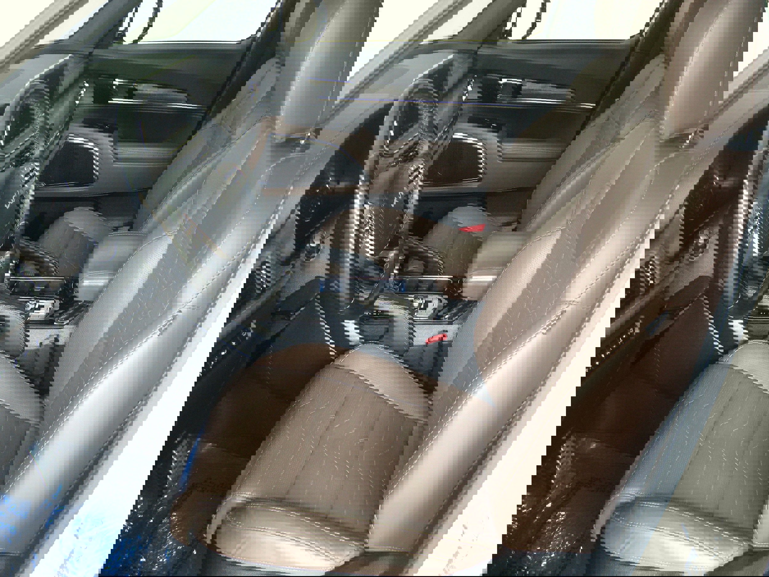 Certified 2022 Kia Telluride SX w/ SX Prestige Package image 8