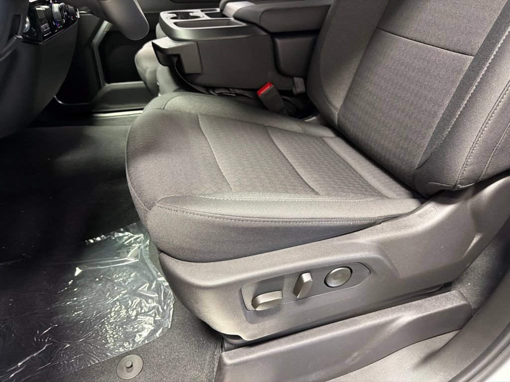 New 2026 Chevrolet Silverado 1500 RST AWD/4WD image 13