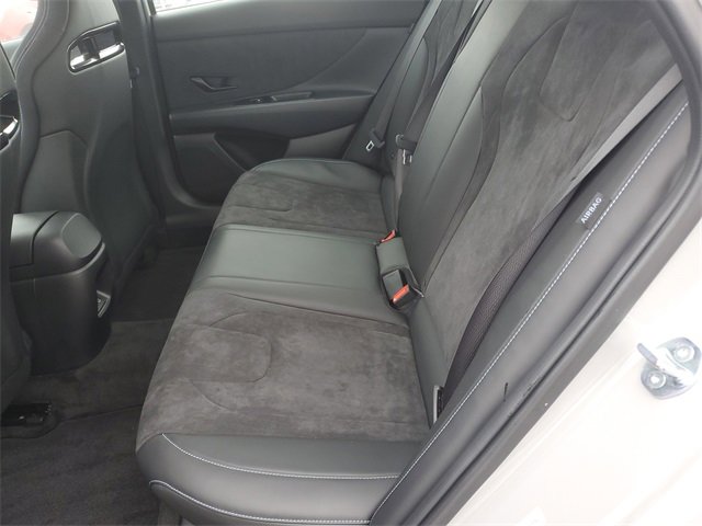 Used 2025 Hyundai Elantra N image 13