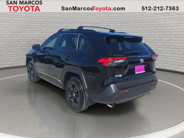 Used 2025 Toyota RAV4 LE image 7