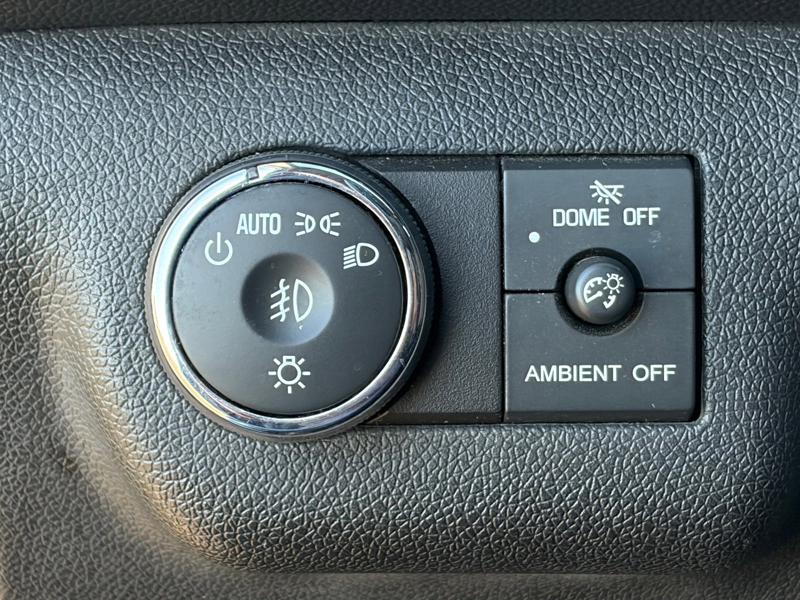 Used 2015 GMC Acadia Denali AWD/4WD image 21