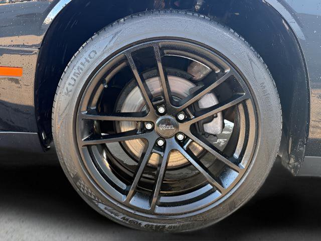 Used 2021 Dodge Challenger SXT image 40