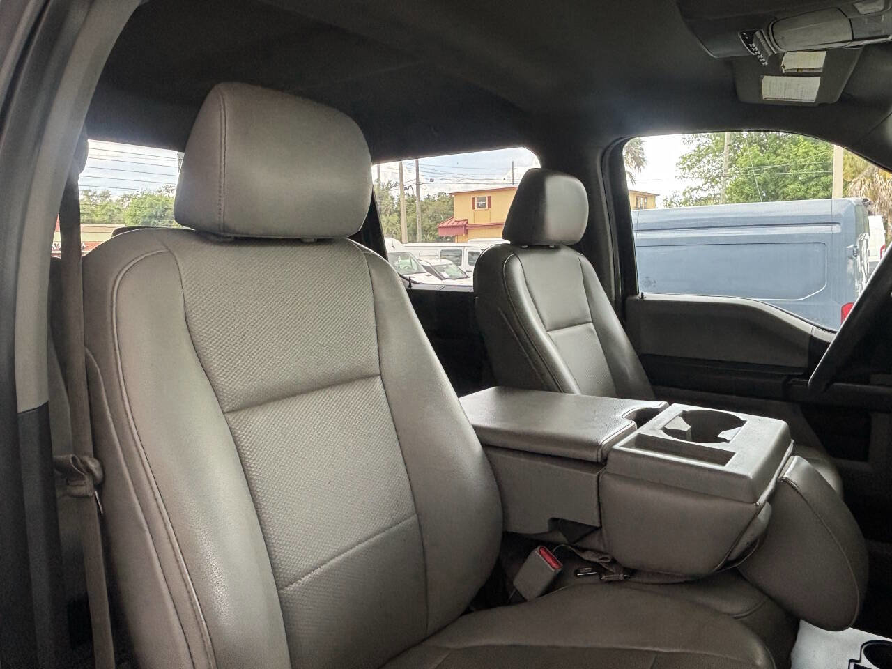 Used 2017 Ford F450 XL w/ Power Equipment Group AWD/4WD image 32