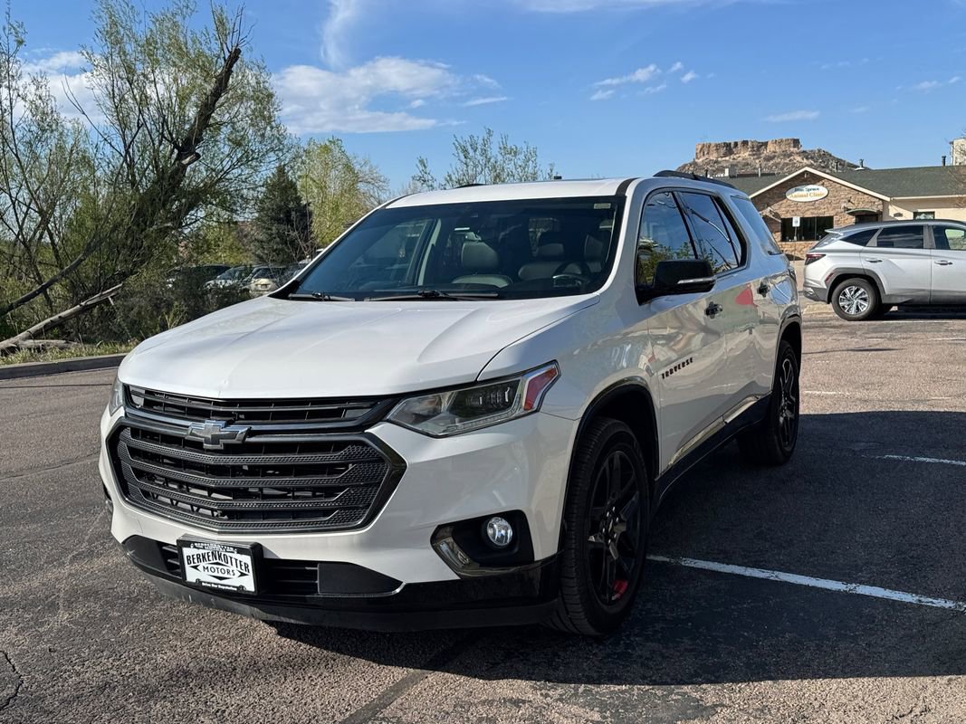 Used 2018 Chevrolet Traverse Premier w/ Redline Edition FWD image 7