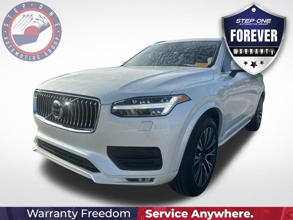 Used 2022 Volvo XC90 T6 Momentum w/ Advanced Package AWD/4WD image 3