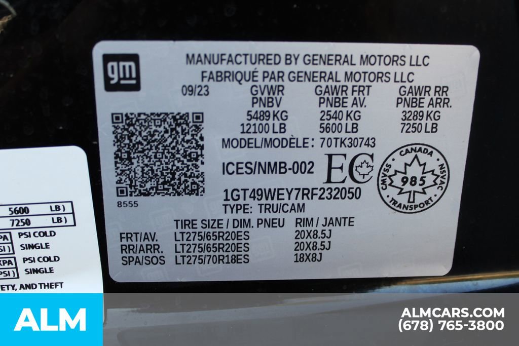 Used 2024 GMC Sierra 3500 Denali w/ Denali Reserve Package image 39