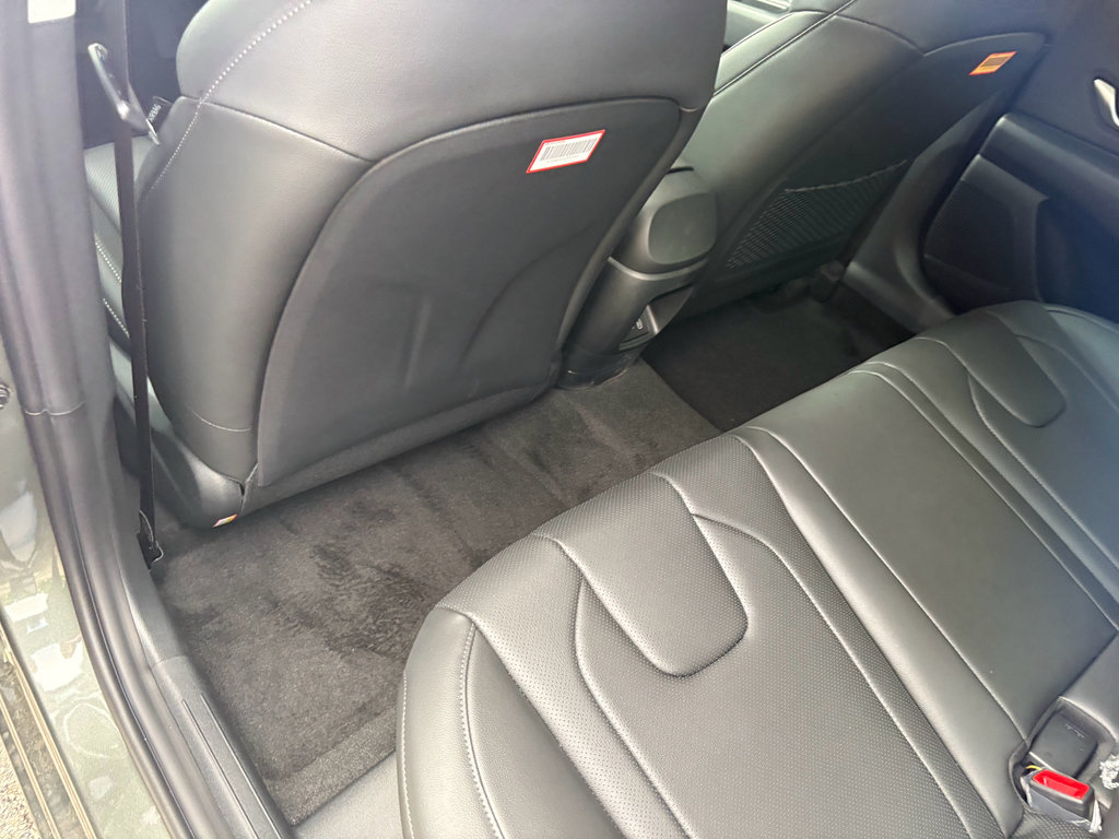 New 2026 Hyundai Elantra Limited FWD image 17