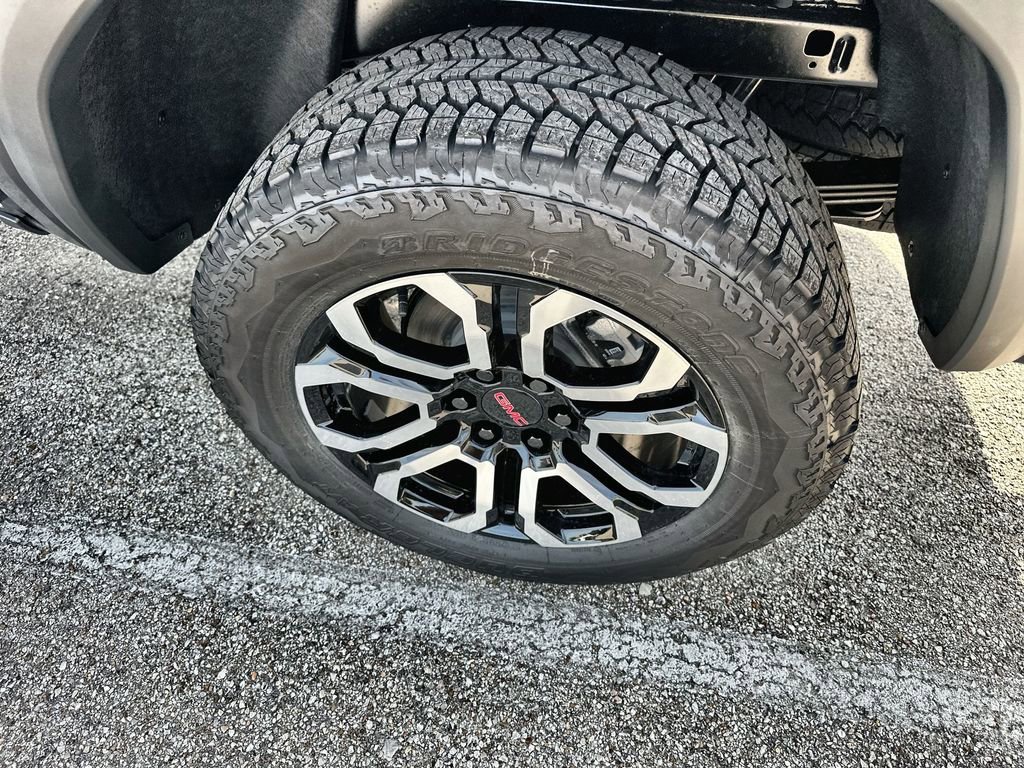 New 2026 GMC Canyon AT4 w/ Nightfall Essentials Package image 12