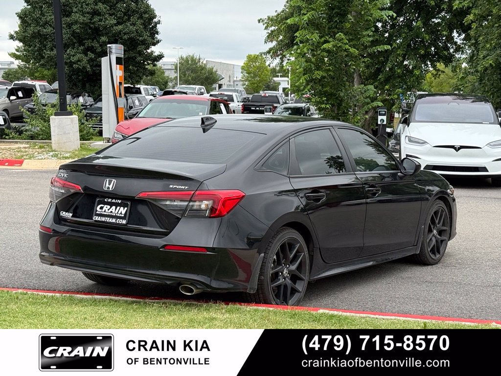 Used 2023 Honda Civic Sport image 7