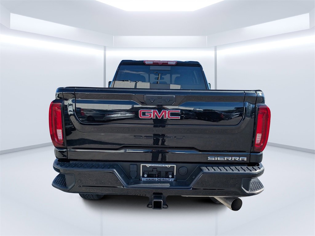 Used 2023 GMC Sierra 3500 Denali image 4