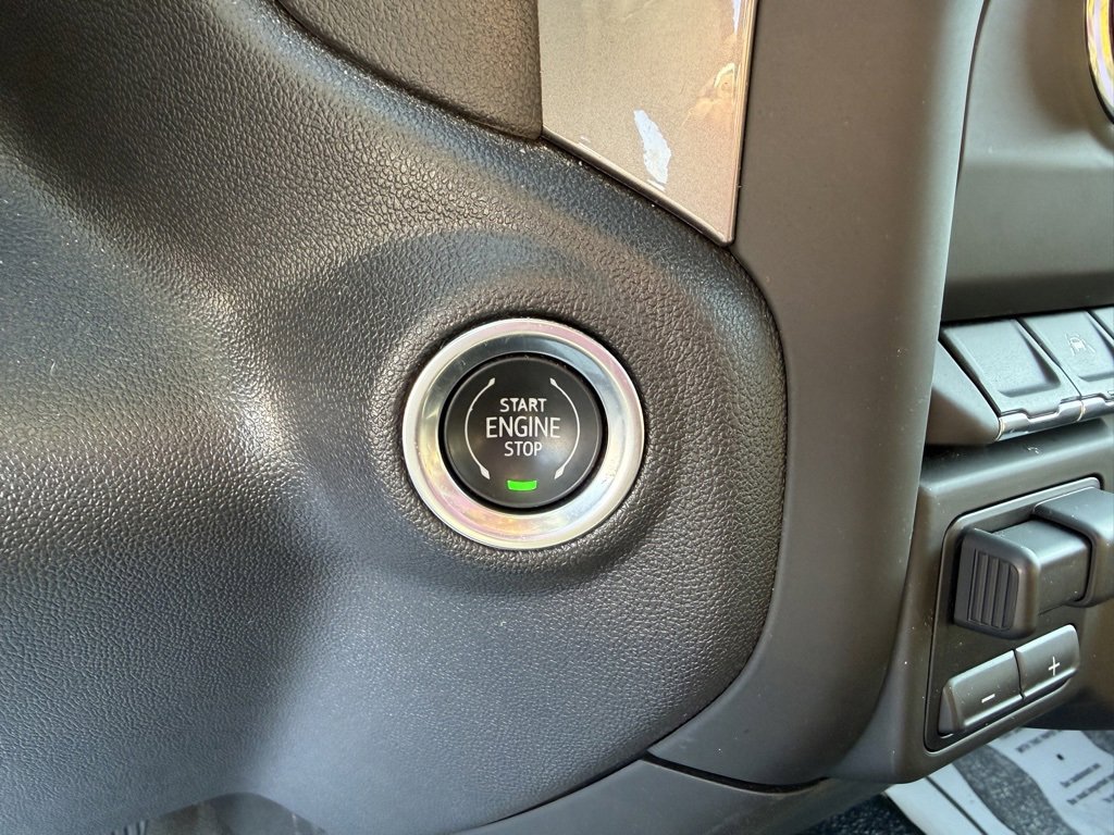 Used 2023 GMC Sierra 1500 Pro w/ Pro Value Package image 18