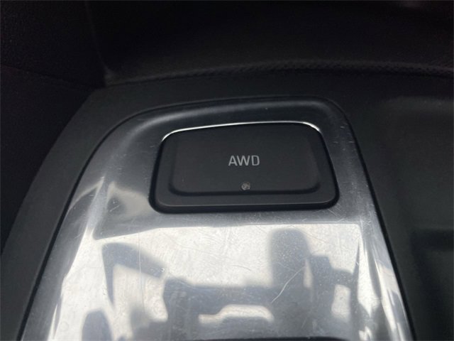 Used 2024 Chevrolet Equinox LT image 17