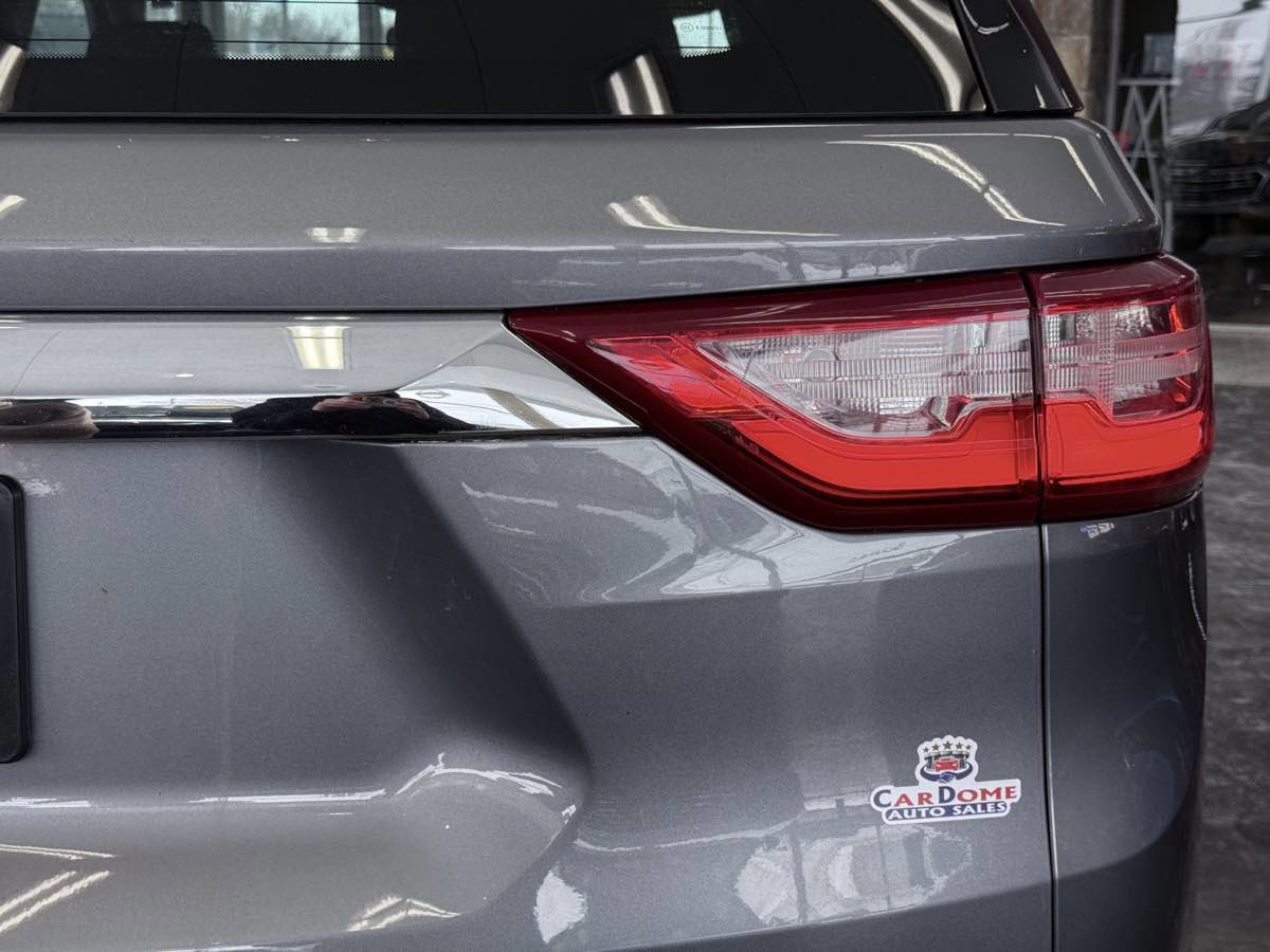 Used 2019 Chevrolet Traverse LT AWD/4WD image 12