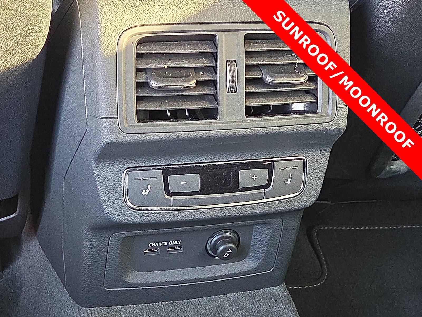 Used 2023 Audi SQ5 Prestige w/ Prestige Package image 11