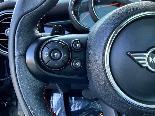 Used 2020 MINI Cooper S w/ Driver Assistance Package FWD image 13