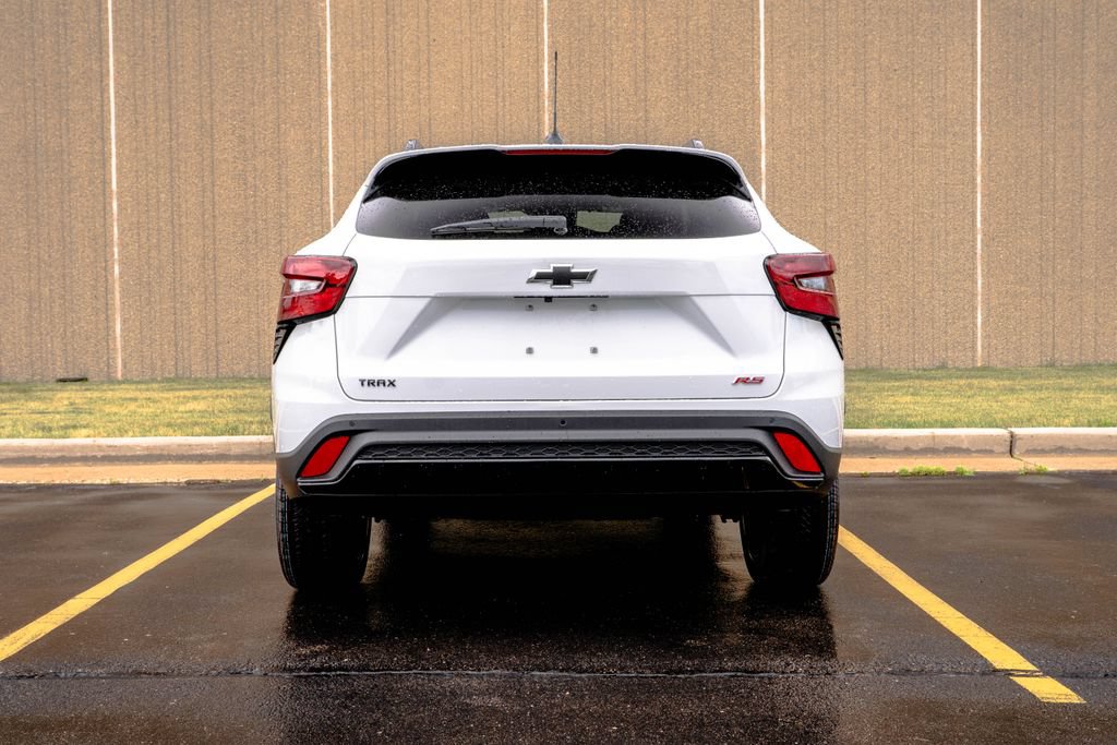 New 2026 Chevrolet Trax RS w/ Driver Confidence Package FWD image 8