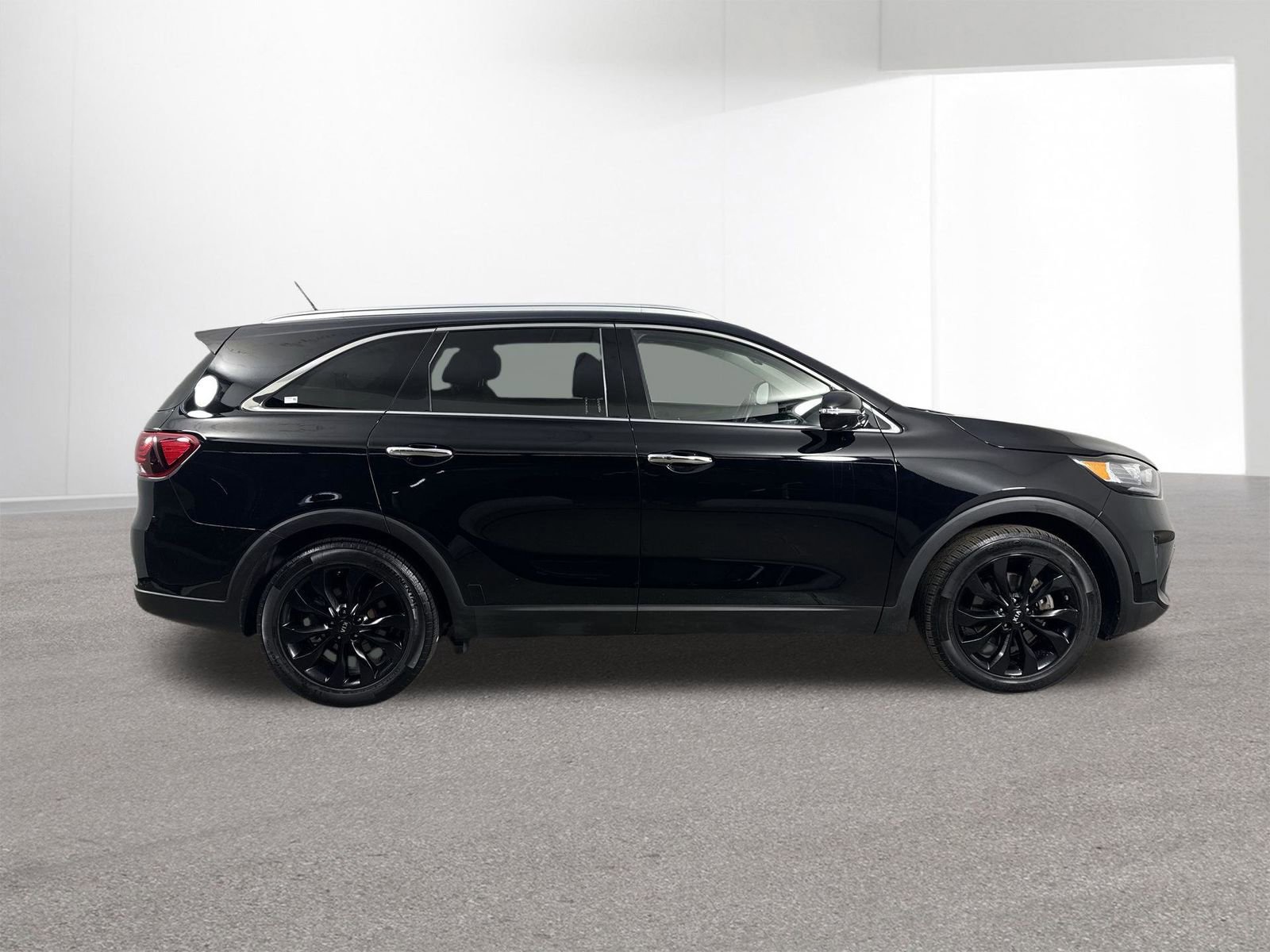 Used 2020 Kia Sorento EX image 36