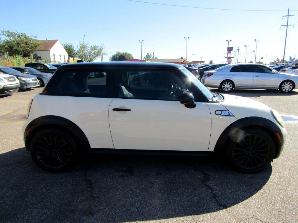 Used 2010 MINI Cooper S image 8