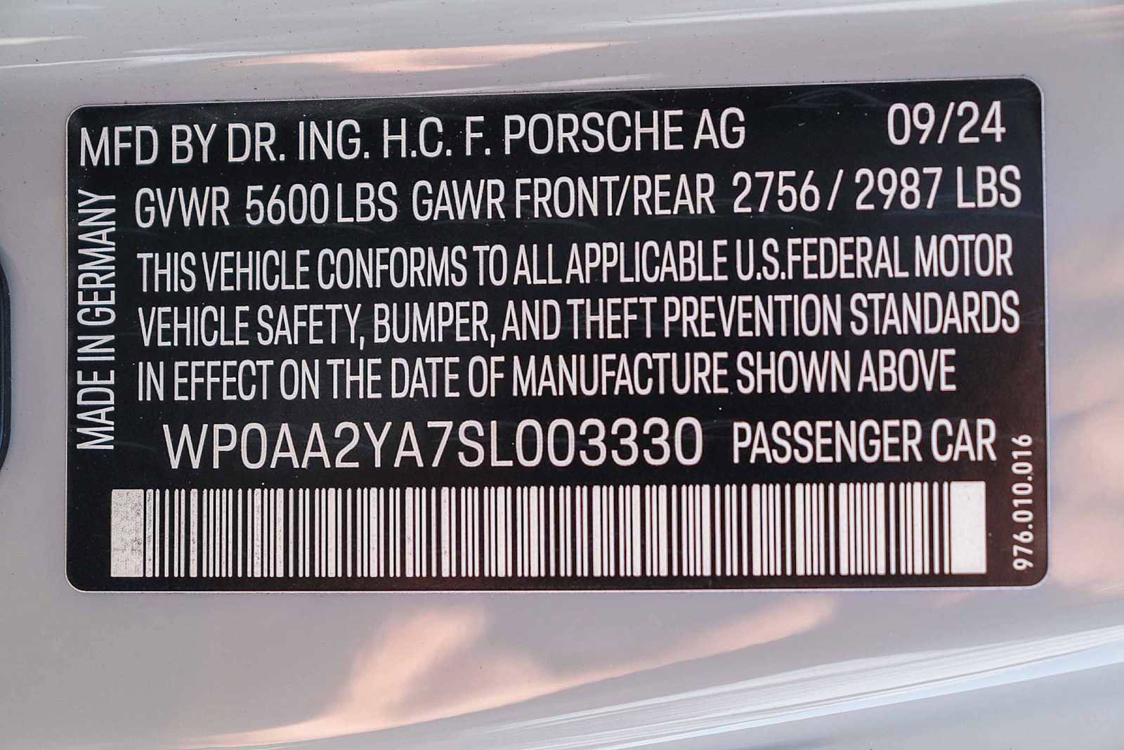 Used 2025 Porsche Panamera 4 image 39