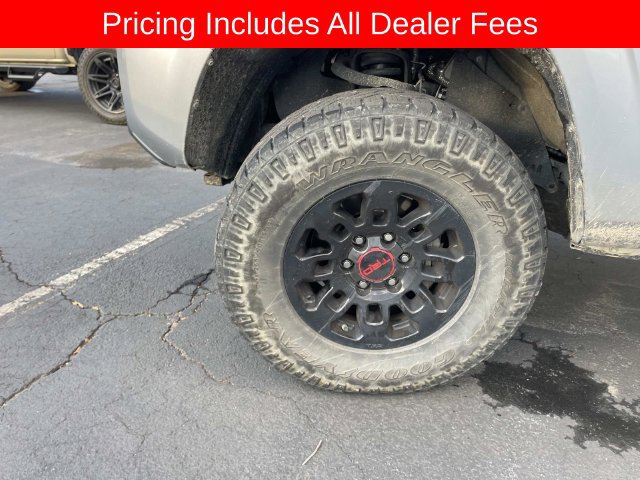 Used 2019 Toyota Tacoma SR w/ SR Convenience Package AWD/4WD image 2