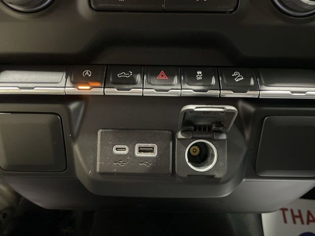 Used 2022 Chevrolet Silverado 1500 Custom Trail Boss w/ LPO, Dark Essentials Package AWD/4WD image 18