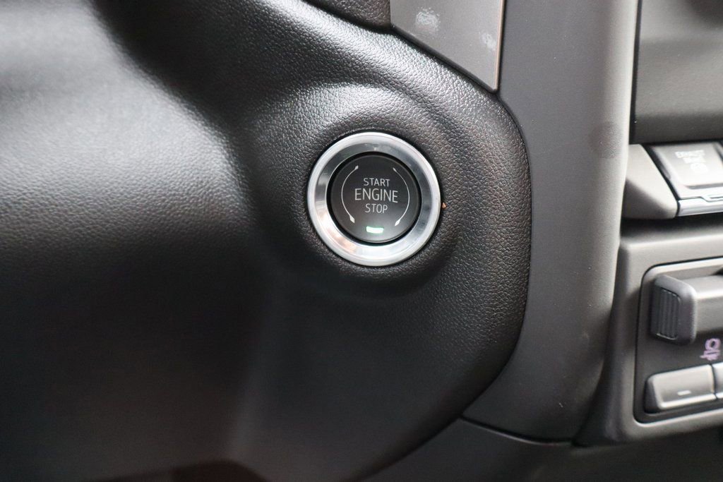 New 2025 Chevrolet Silverado 2500 Custom w/ Custom Value Package image 15