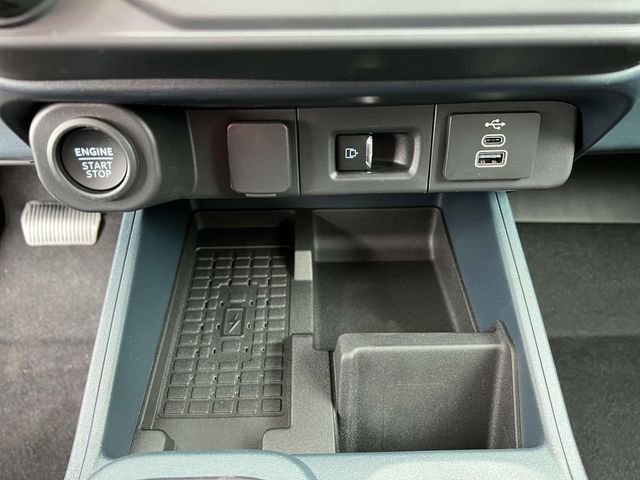 New 2025 Ford Maverick Lobo AWD/4WD image 21