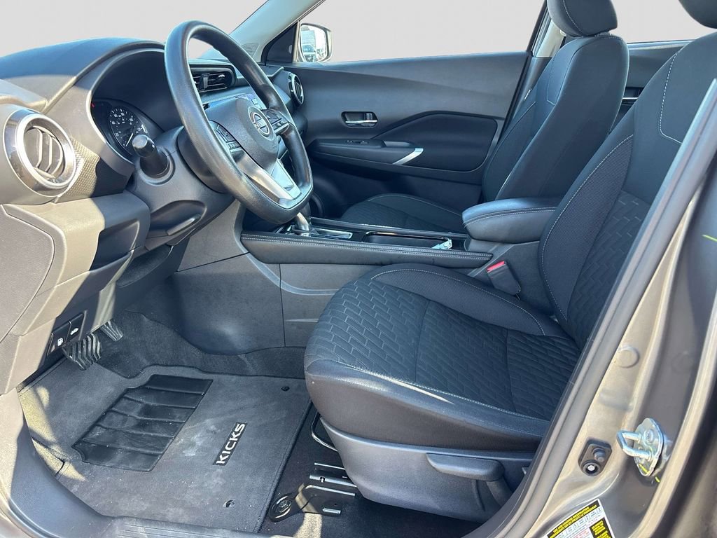 Certified 2023 Nissan Kicks SV image 8