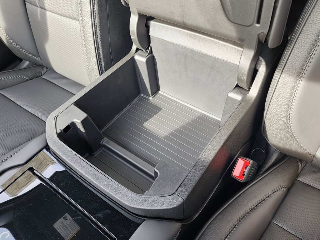 New 2026 GMC Yukon Denali w/ Denali Reserve Package image 37