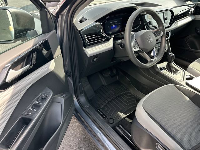 Used 2022 Volkswagen Taos S image 9