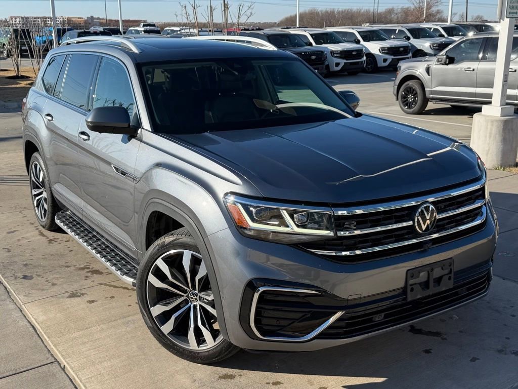 Used 2023 Volkswagen Atlas SEL Premium image 4