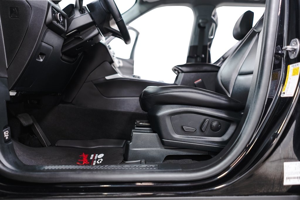 Used 2023 Ford Explorer XLT w/ Equipment Group 202A image 26