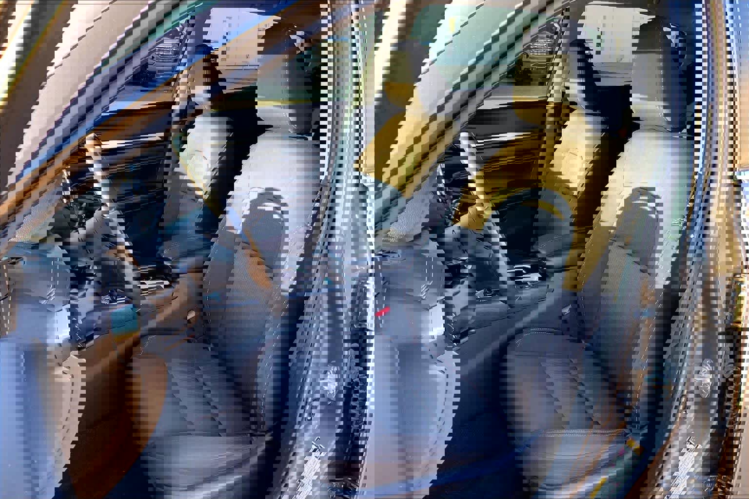 Used 2022 Nissan Altima 2.5 SV w/ SV Premium Package image 8