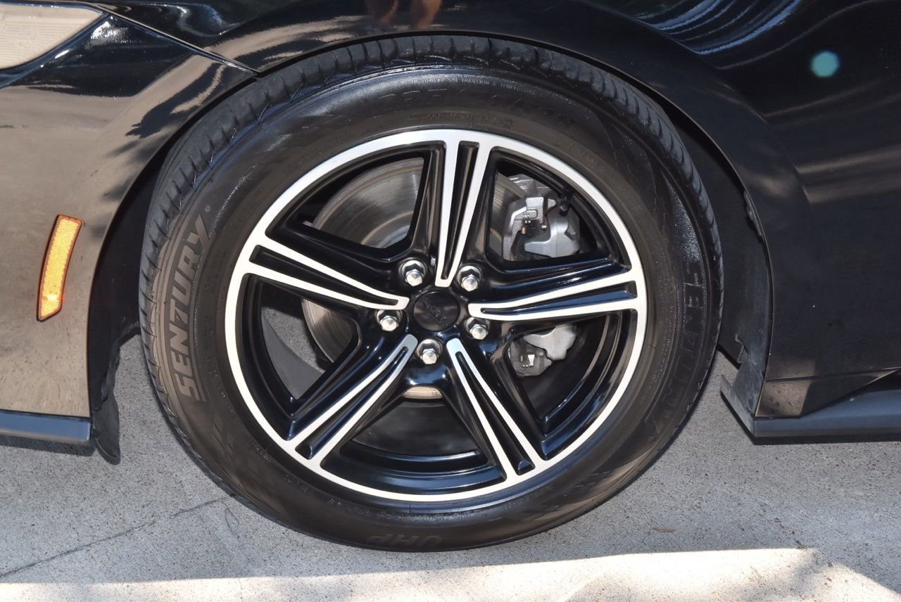Used 2024 Ford Mustang Premium RWD image 37