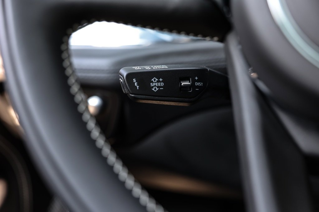 Used 2023 Bentley Bentayga Speed image 26