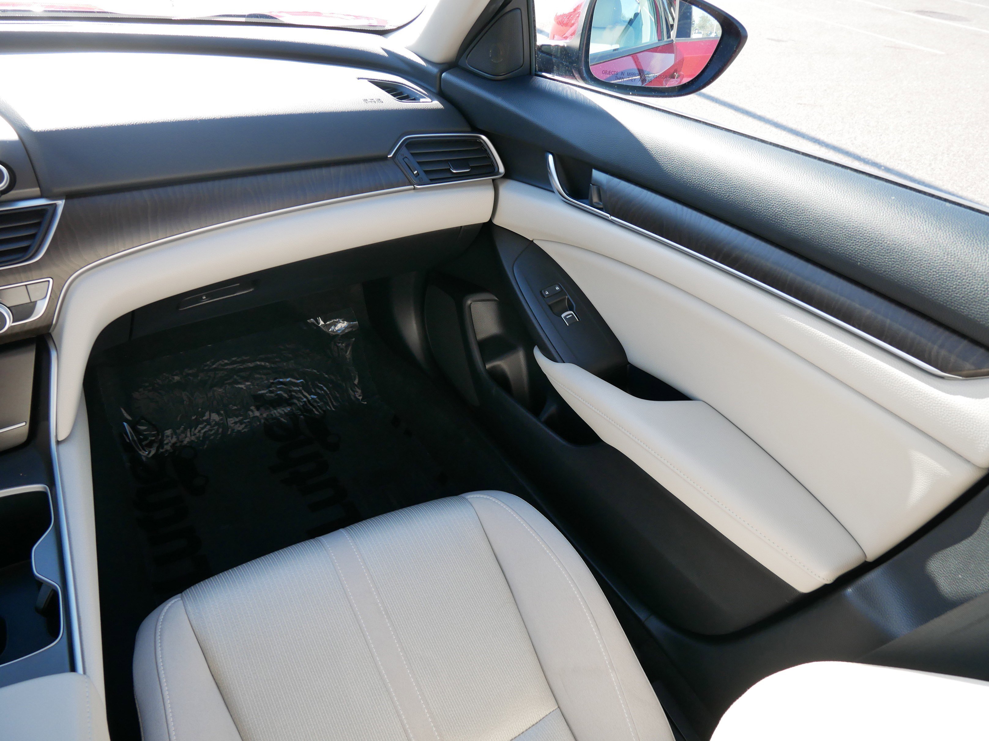 Certified 2020 Honda Accord EX image 11