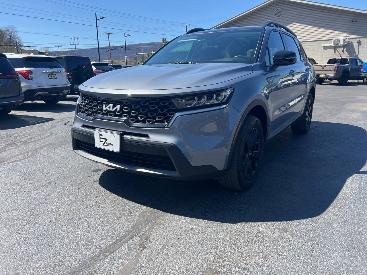 Used 2023 Kia Sorento S w/ Panoramic Sunroof Package AWD/4WD image 4
