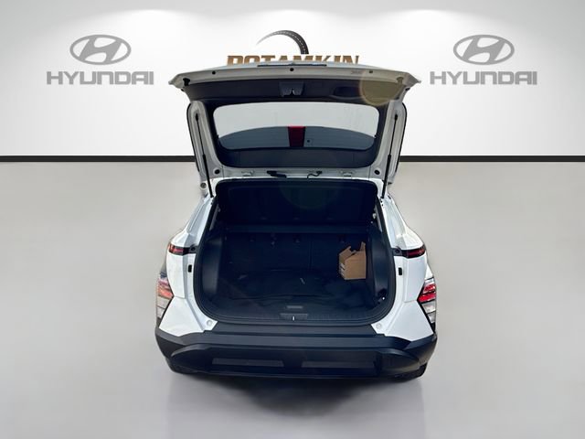 Used 2024 Hyundai Kona SEL image 25