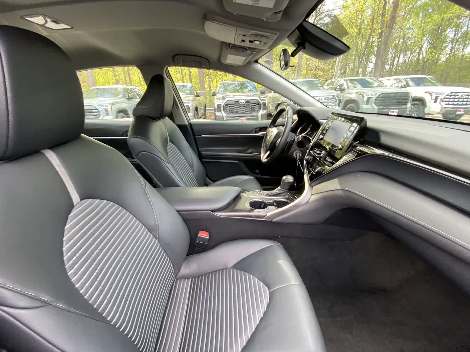 Used 2024 Toyota Camry SE FWD image 20