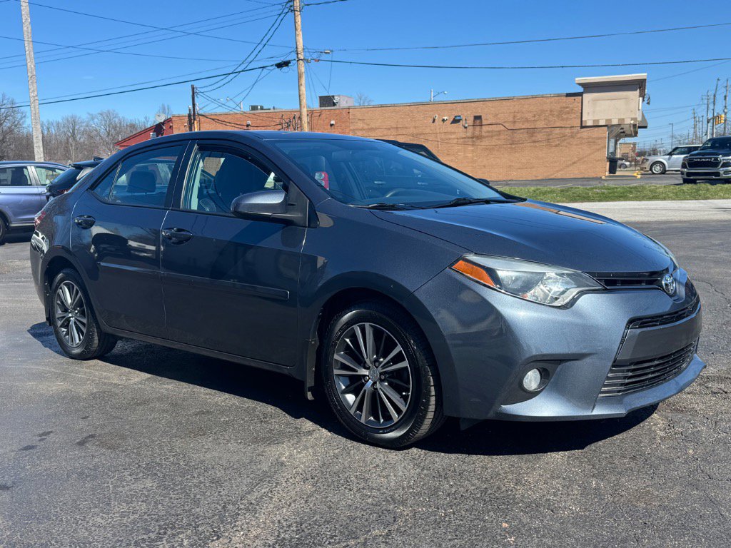 Used 2016 Toyota Corolla LE Premium FWD image 4