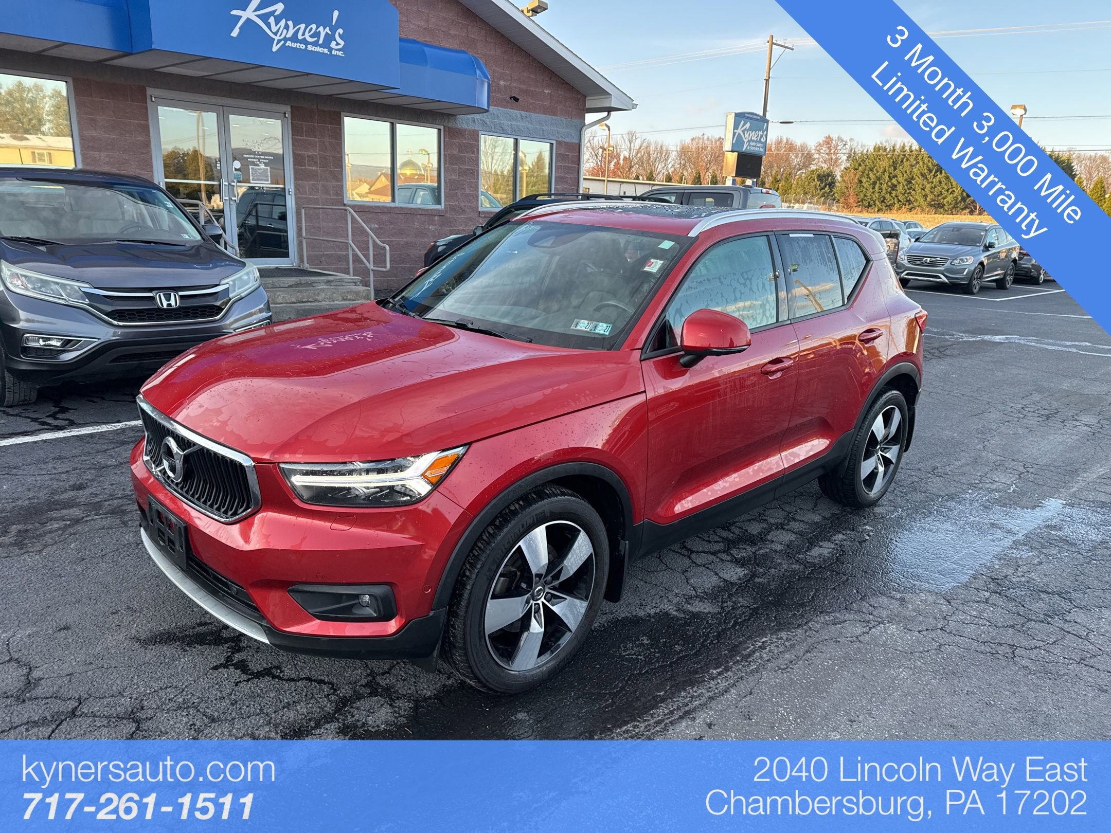 Used 2019 Volvo XC40 T5 Momentum
