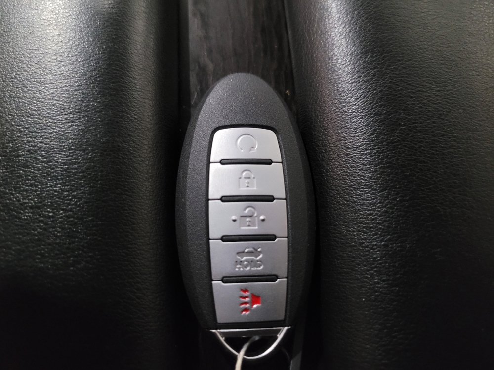 Used 2019 Nissan Murano Platinum FWD image 32