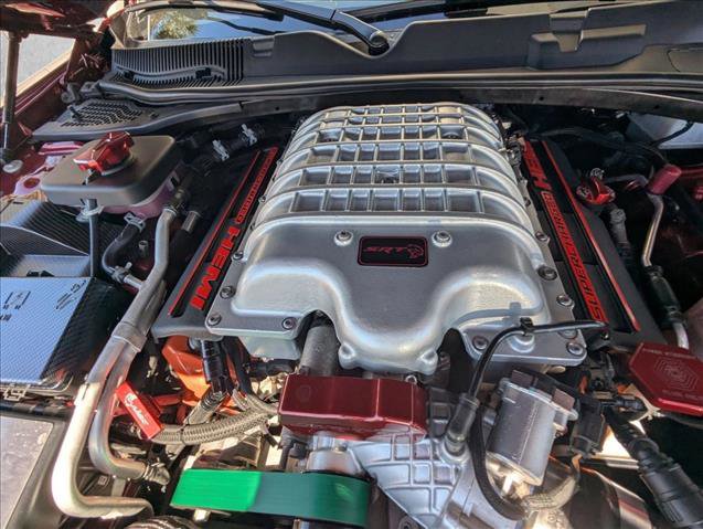 Used 2018 Dodge Challenger SRT Hellcat image 23