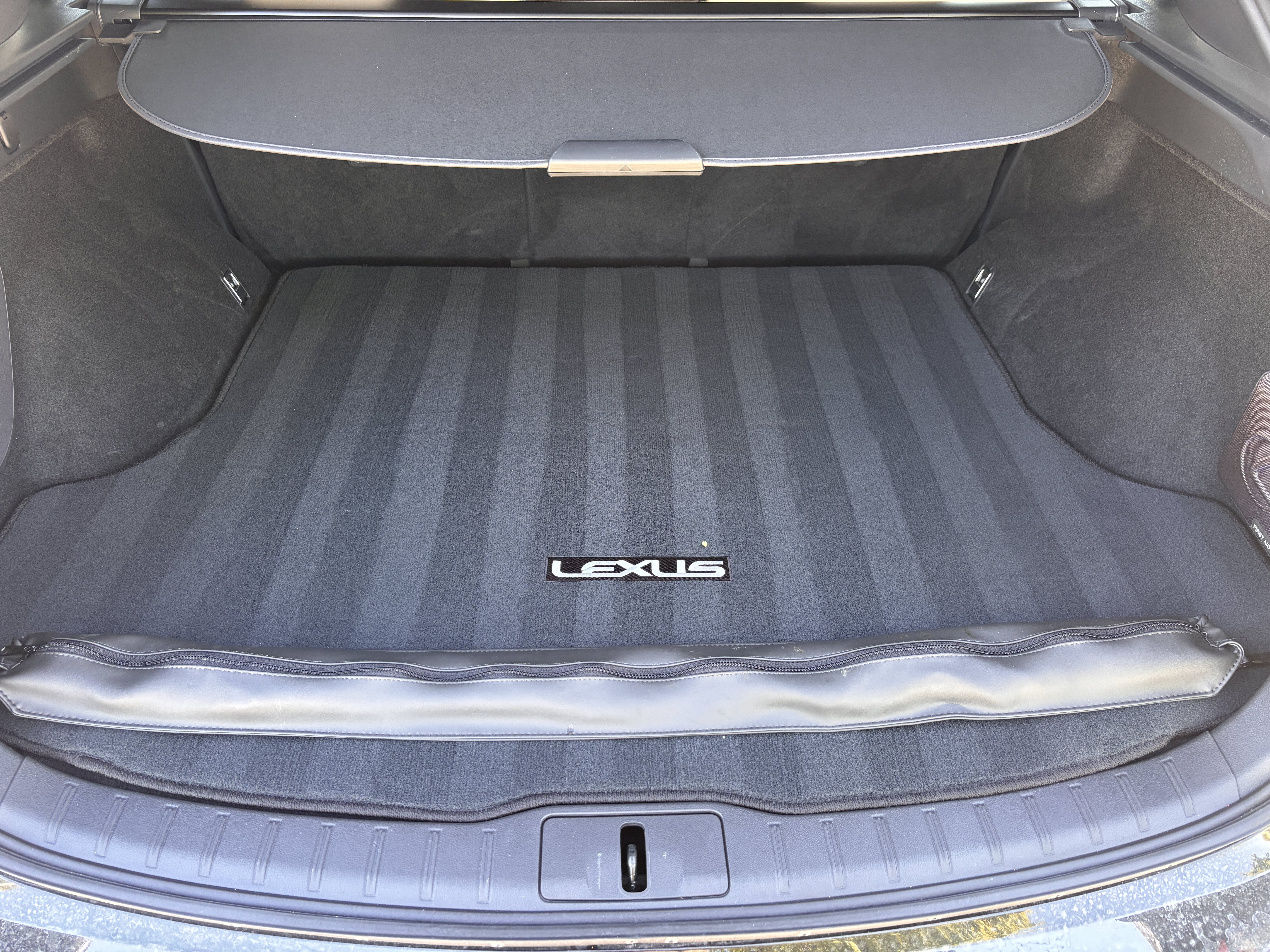 Used 2026 Lexus RX 350 Premium w/ Convenience Package FWD image 37