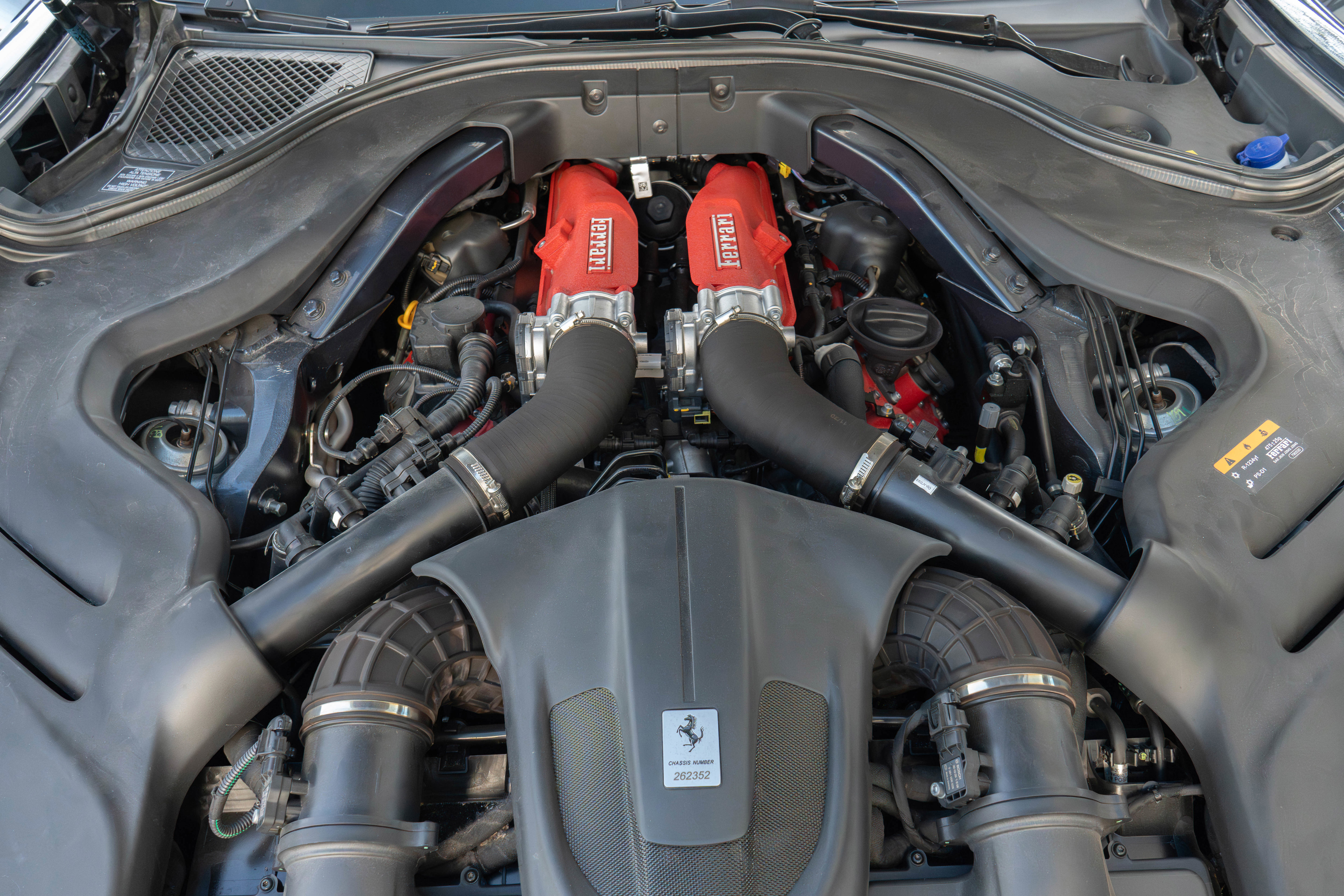 Used 2021 Ferrari Roma image 37